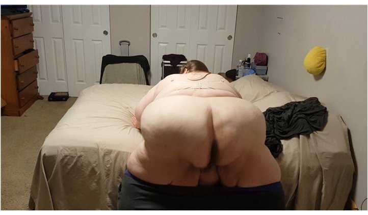 SSBBW CARMIN CARMELLO - All about dat ass