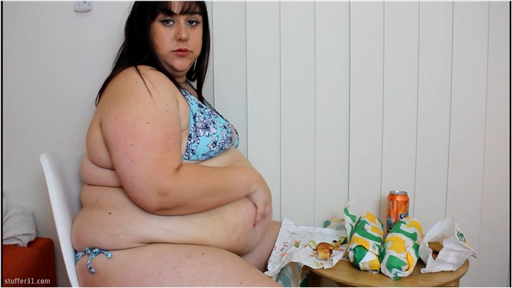 Layla BBW - three footlongs and three cookies