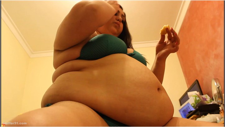 Layla BBW - from below request