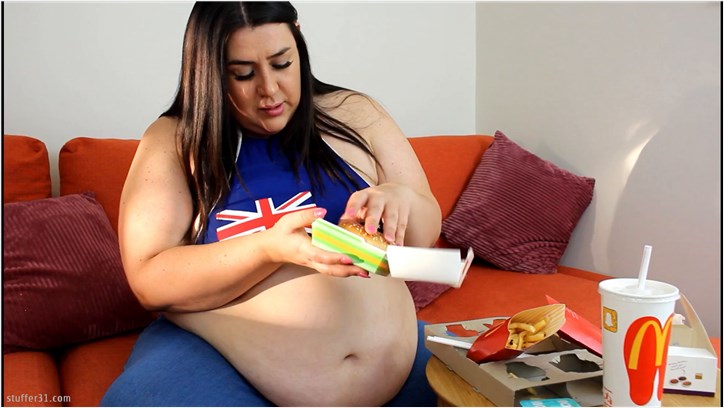 Layla BBW - maccas binge