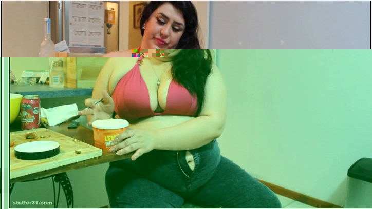 Layla BBW - record request