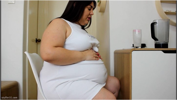Layla BBW - waddle after wg shake request