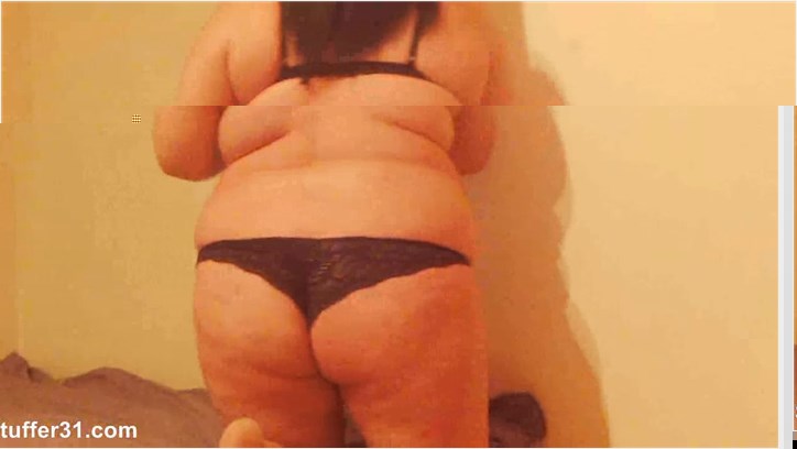 Layla BBW - oil me up