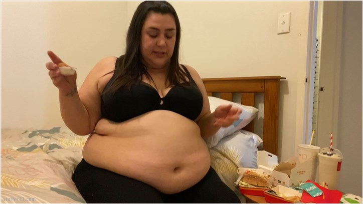 Layla BBW - mcdonalds double order stuffing
