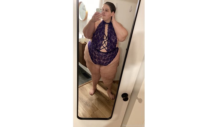 Ssbbw Ella @ellafint entire Megapack Onlyfans | 931.76 MB