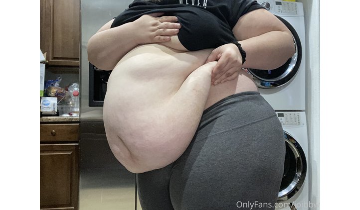 Bbw Lovely Cakez @thelovelycakez @bigpalebelly entire Leaked Onlyfans (35 files)