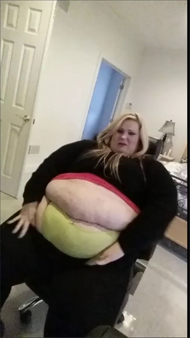 Destiny BBW - Twinki stuffing 344