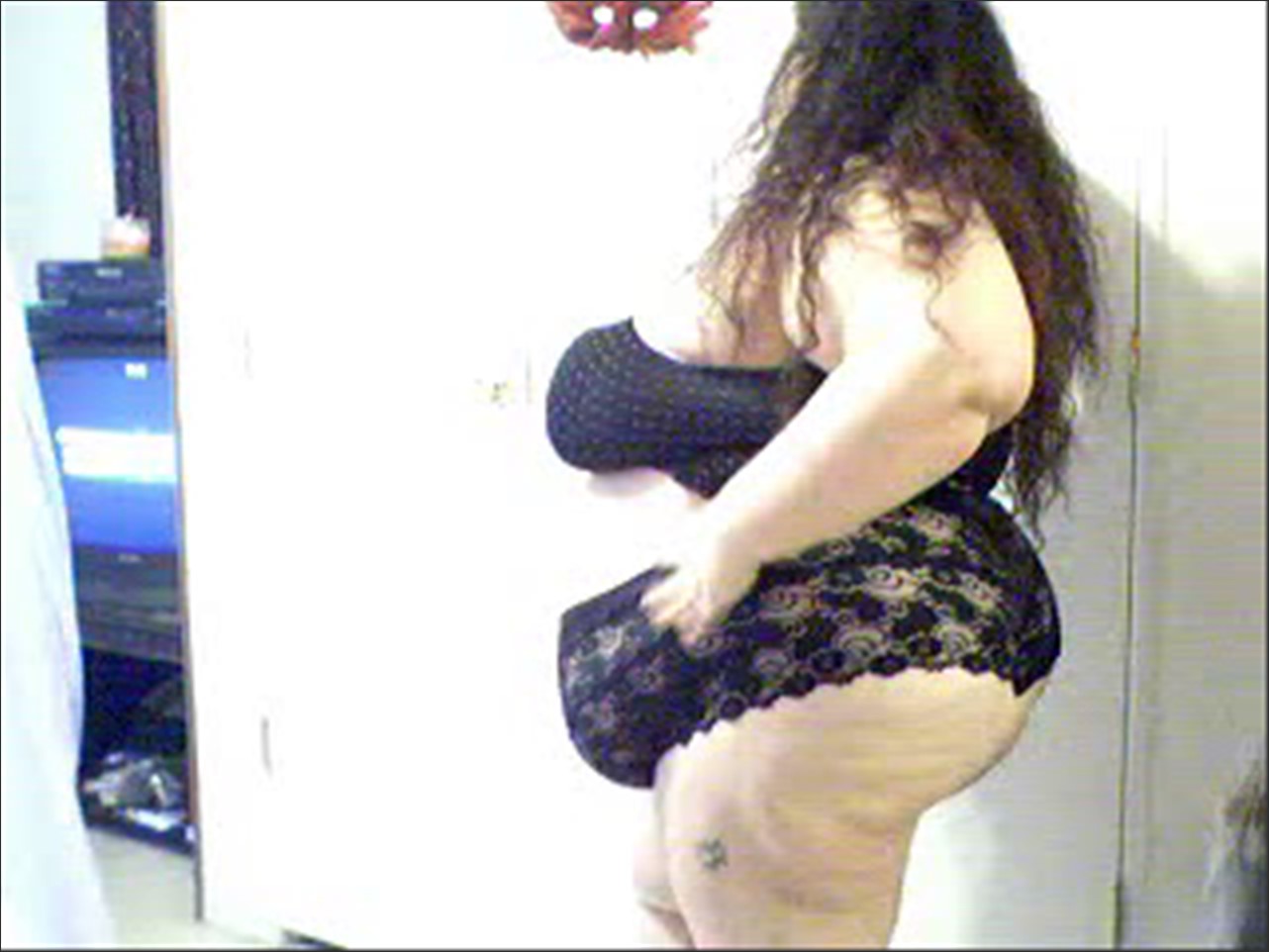 HUGE n HOT(Rhonda) - SSBBW blacklace