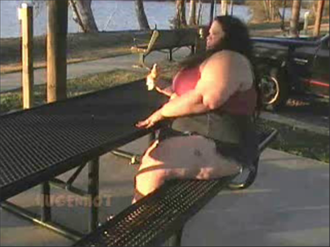 HUGE n HOT(Rhonda) - SSBBW hnh ice cream