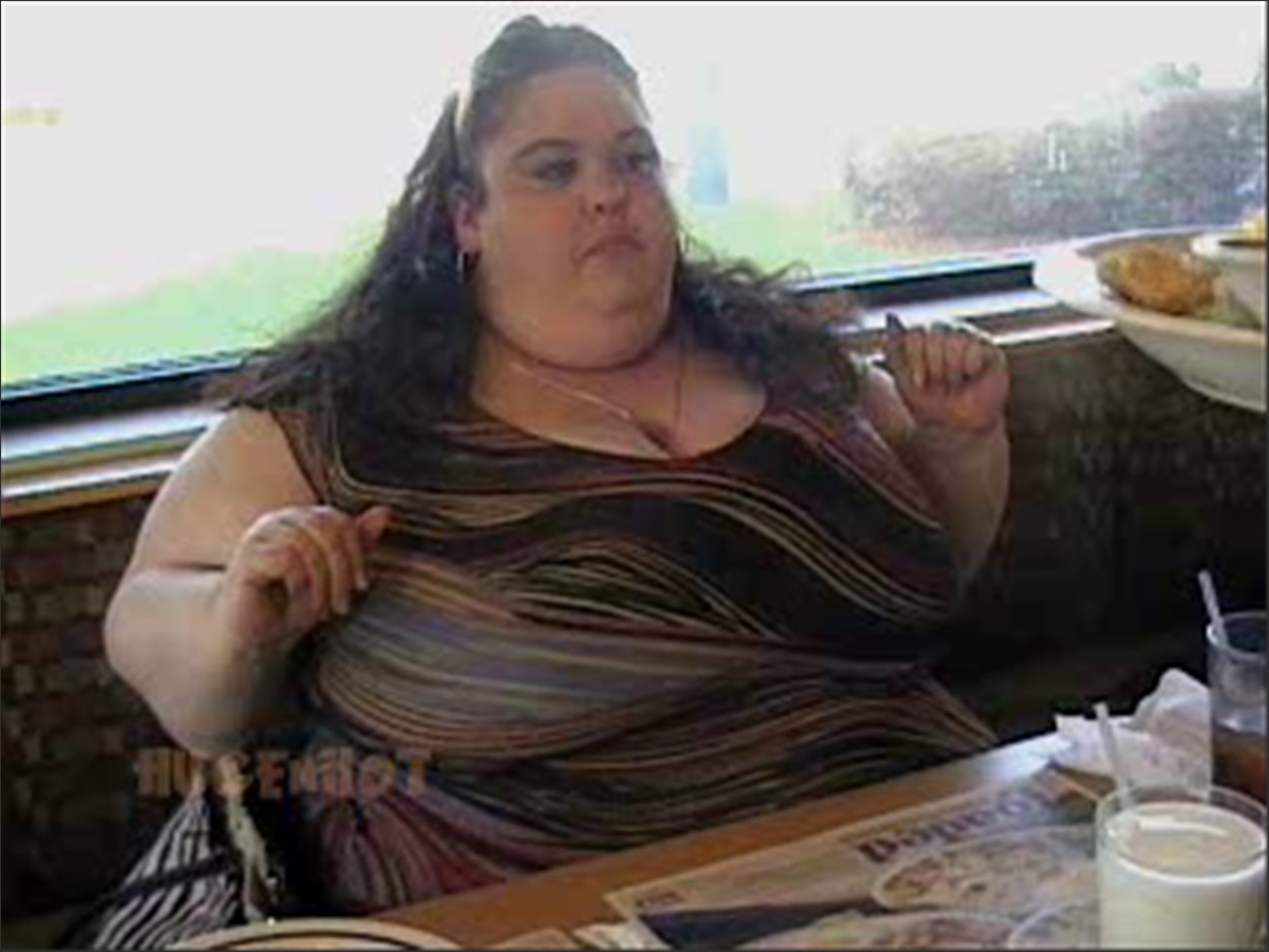 HUGE n HOT(Rhonda) - SSBBW hnh ihop