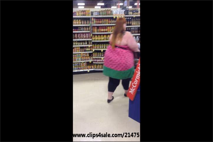 Kellie Kay - candid shop june 2013 016