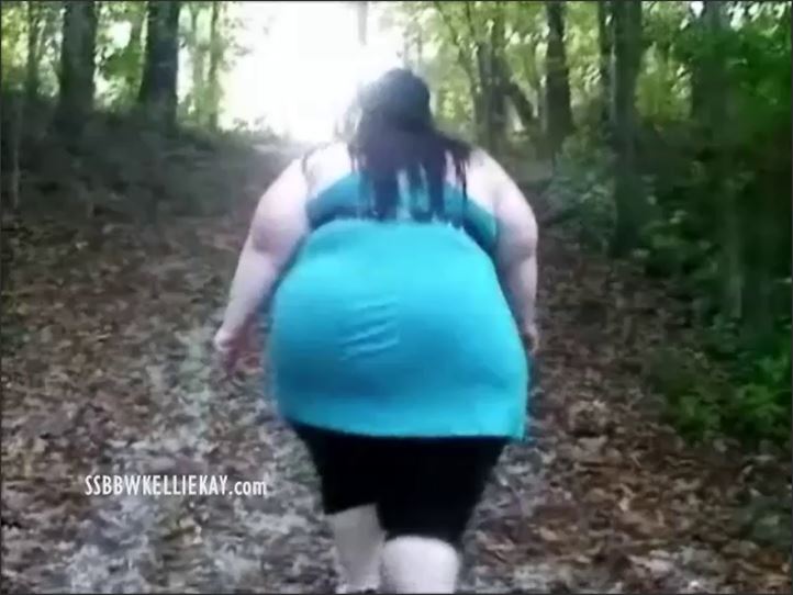 Kellie Kay - hike 225
