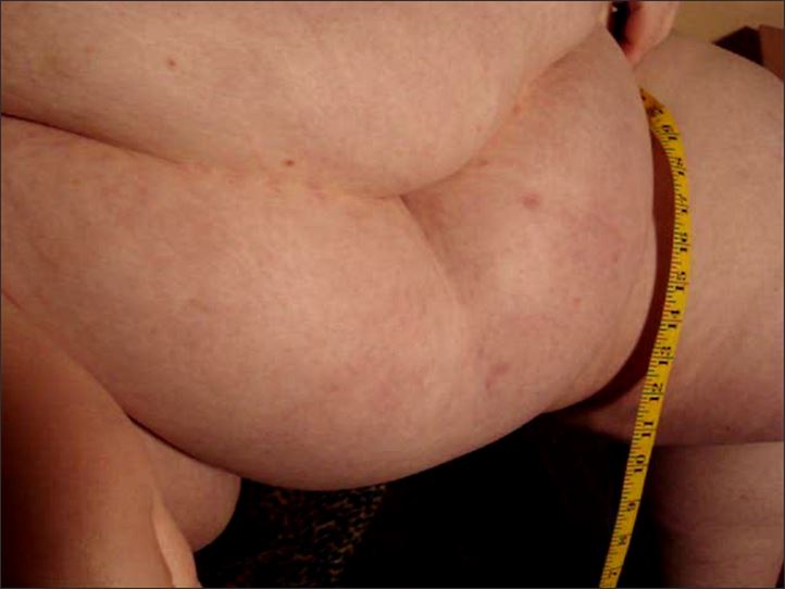 Kellie Kay - Kellie Measures up and Weighs in! 159