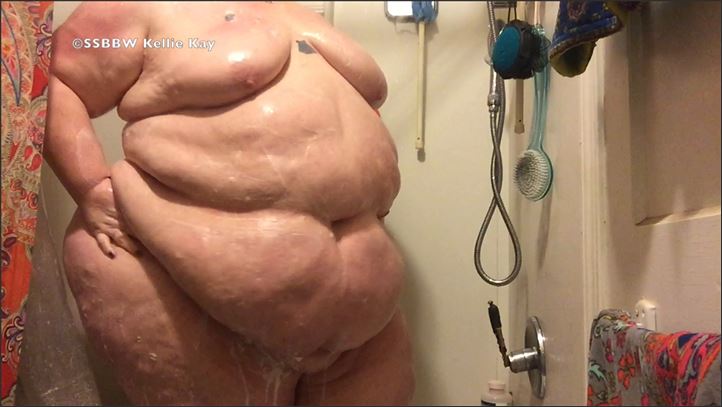 Kellie Kay - Simple shower 049