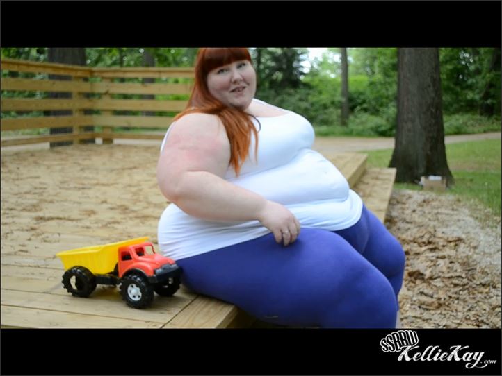 Kellie Kay - truck crush 397