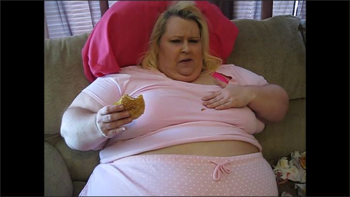 Largenlovely - Cheeseburger Challenge Part4