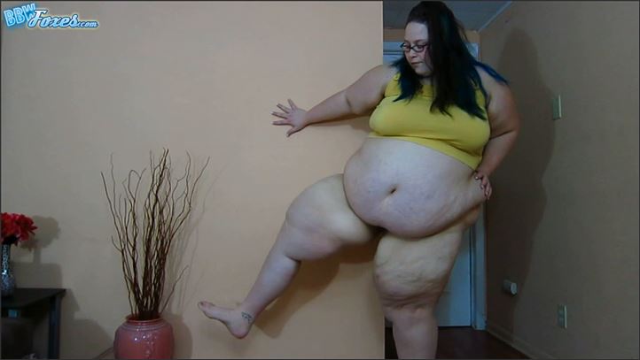 BBW Luscious Amazon - Thunder Thigh Slapping Video