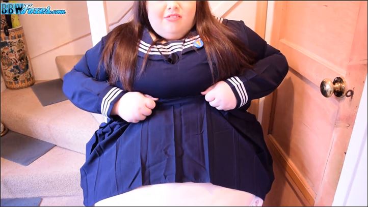 SSBBW Porcelain Fox - 2017 06 27 so fat so tight