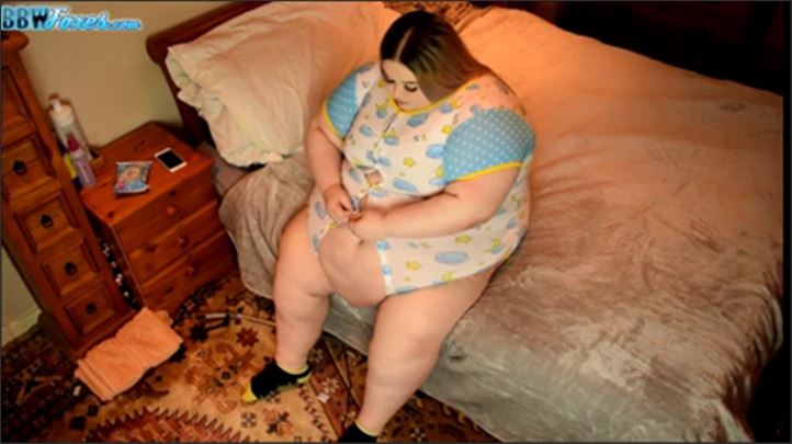 SSBBW Porcelain Fox - 206 biggest little
