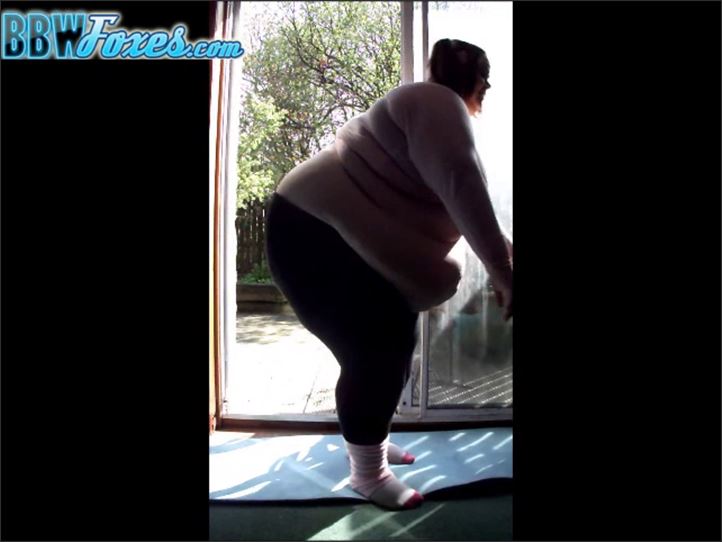 SSBBW Porcelain Fox - 47 exercise