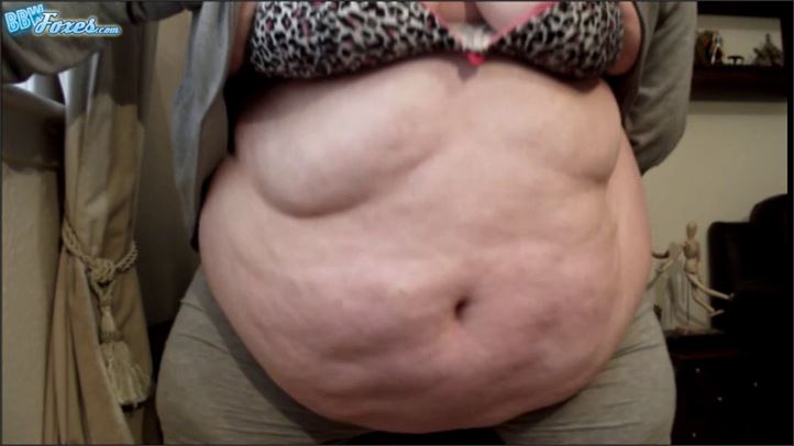 SSBBW Porcelain Fox - 85 chair crushing