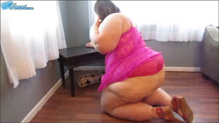 SSBBW STARSTRUCK - Purple Lingerie Video - Videos