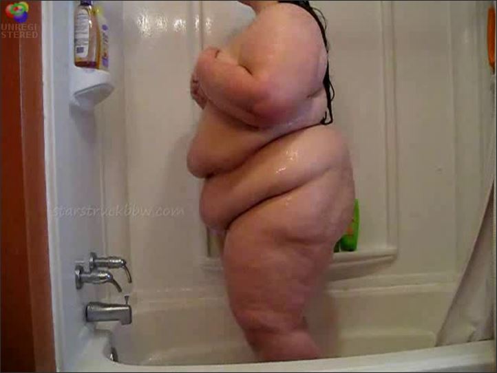 SSBBW STARSTRUCK - showering