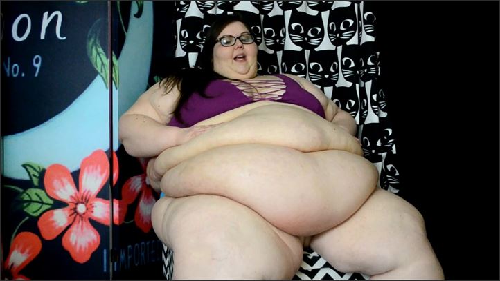 SSBBW Violet James - 626 Whopping WeighIn Reactions and Gaining Goals