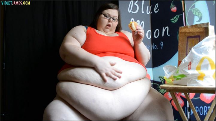 SSBBW Violet James - 646 Breakfast Binge Pt 1