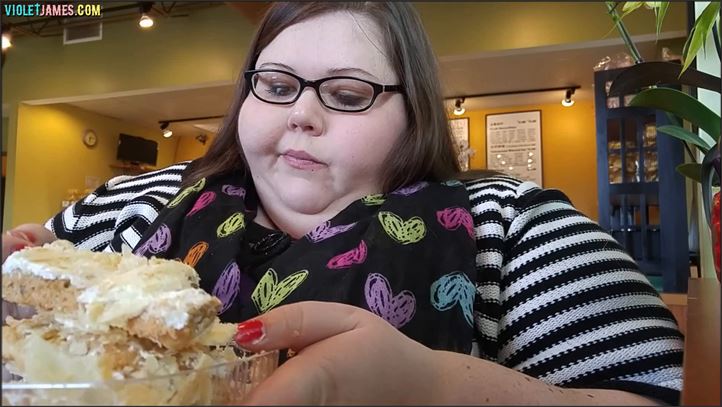 SSBBW Violet James - 651 Bakery Stuffing Babe