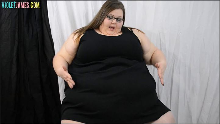 SSBBW Violet James - 687 Dressing Over 500