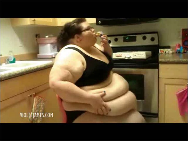 SSBBW Violet James - 799 Dozen Doughnut Dessert