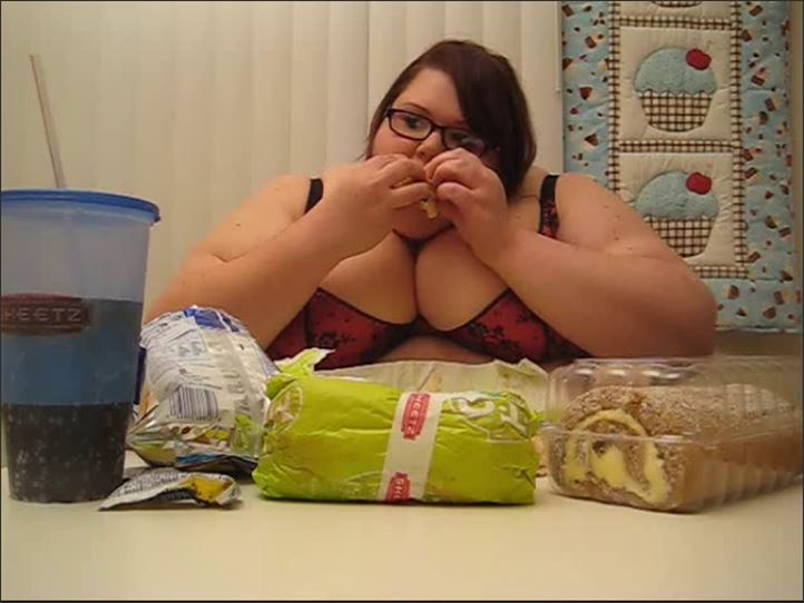 SSBBW Violet James - 814 Junk Food Binge