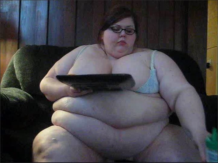 SSBBW Violet James - 898 Pasta Piggie