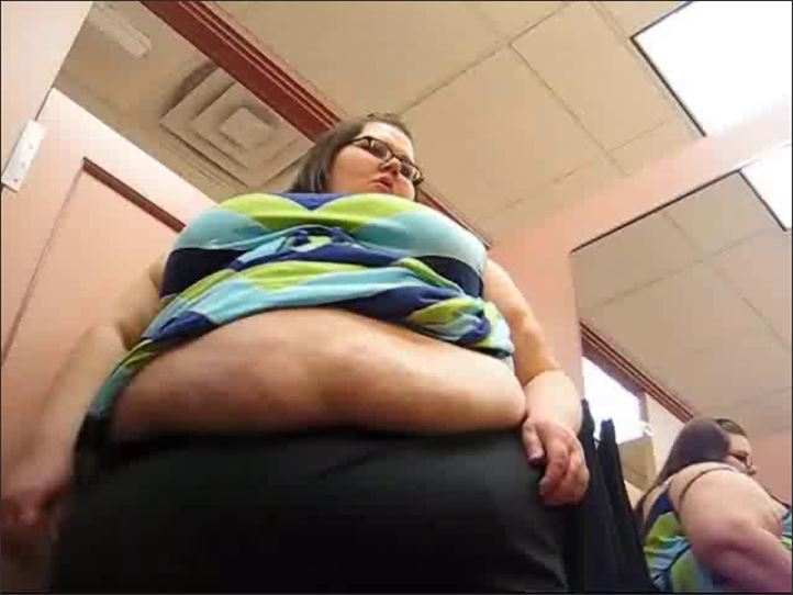 SSBBW Violet James - 913 Fitting Room Fatty